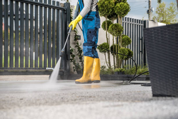 Best Residential Pressure Washing Services  in Bridgehampton, NY